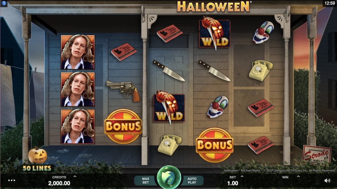 Microgaming offers a slot game based on the horror classic movie Halloween.