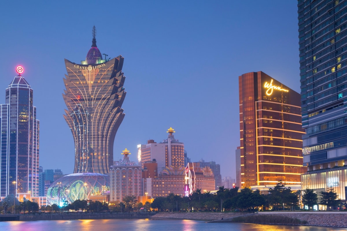 Macau casino tables at just 80% capacity due to COVID-19